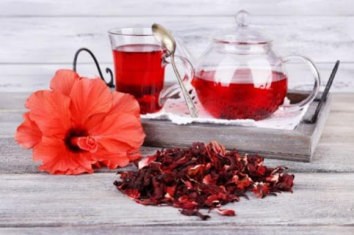 De ce este bine să bem ceai de Hibiscus