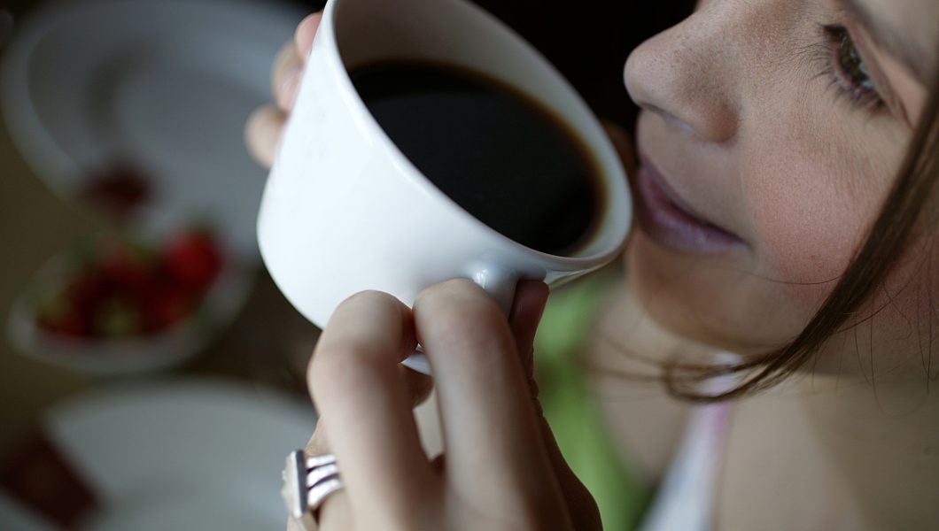 Beneficii ale cafelei. Ce se intampla in intestinul bautorilor de cafea