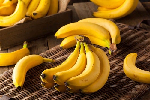 De ce este recomandat sa manci doua banane pe zi